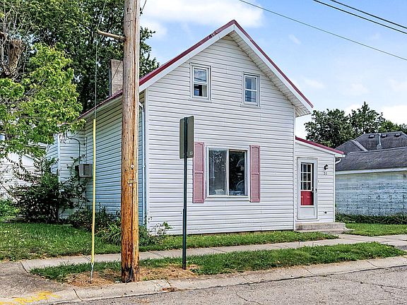 3rd image of 25 Jamestown Rd