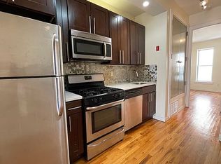 28 Wilson Ave #1R, Brooklyn, NY 11237