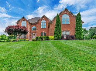 277 Saddle Ridge Dr, Knoxville, TN 37934