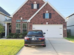 10215 Scenic Vista Dr, Humble, TX 77396
