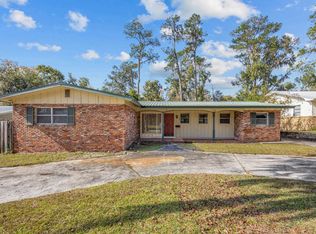 922 SE Division Ave, Lake City, FL 32025