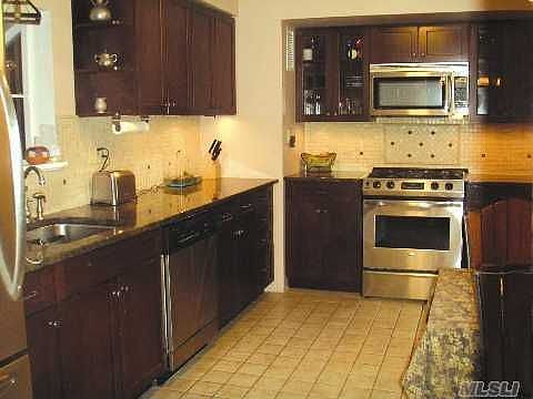 4th image of 25 Oxford Pl