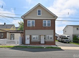 28 Wheeler Ave #A, Carteret, NJ