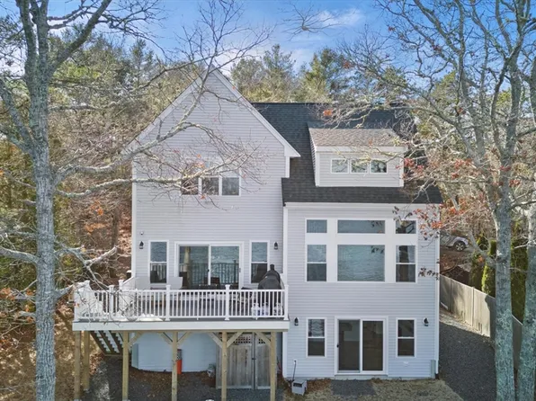 137-138 Sandy Beach Rd, Plymouth, MA 02360