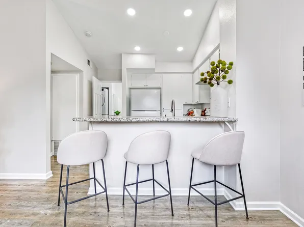 Ridgeline Apartments