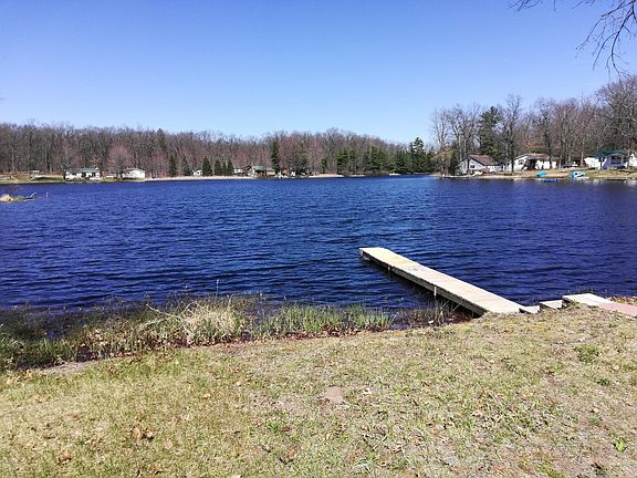 2nd image of 481 W Lake Ave