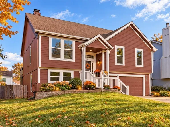 1005 N Clinton St, Olathe, KS 66061