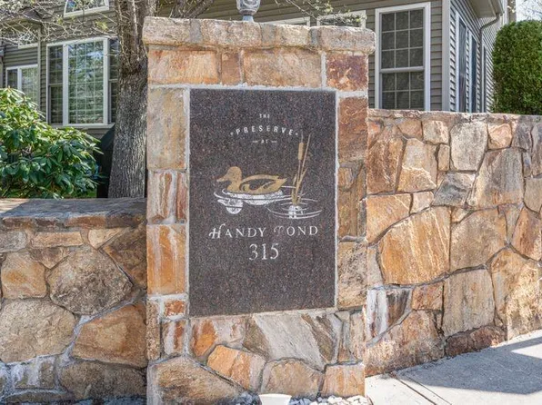 315 Old River Rd Unit 10, Lincoln, RI 02838