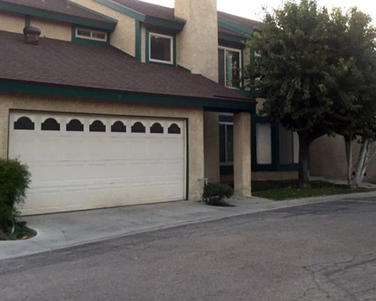 2nd image of 17221 Roscoe Blvd Unit 9