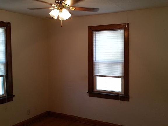 4th image of 2711 28th St