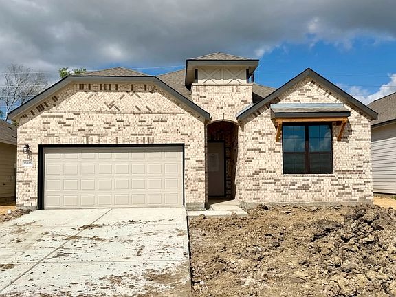 15815 Tall Barberry Lane Interior Image 3