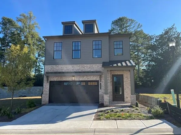 1982 Catnap Ct, Atlanta, GA 30341