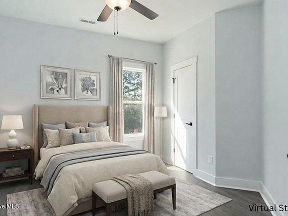 5th image of 143 Laura Drive