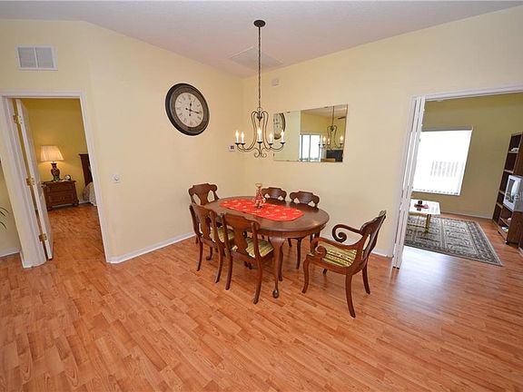 5th image of 4314 Berwick Dr