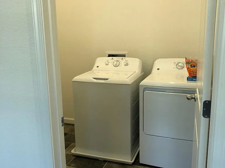 1217 Rojo St #4 — Photo 12