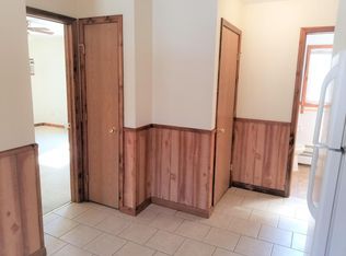 601 Forest Ln, Halfmoon, NY 12065