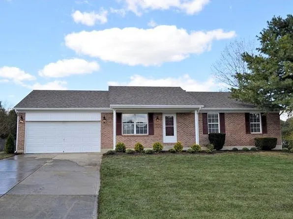 6741 Indian Wells Dr, Maineville, OH 45039