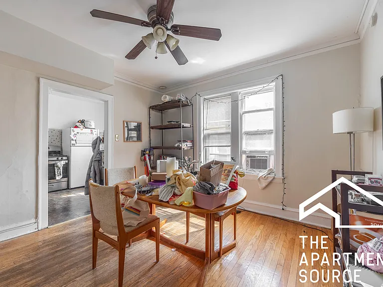 3709 N Hoyne Ave #2 — Photo 2