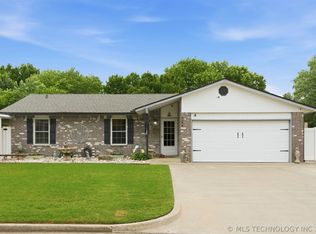 578 E 138th Pl, Glenpool, OK 74033