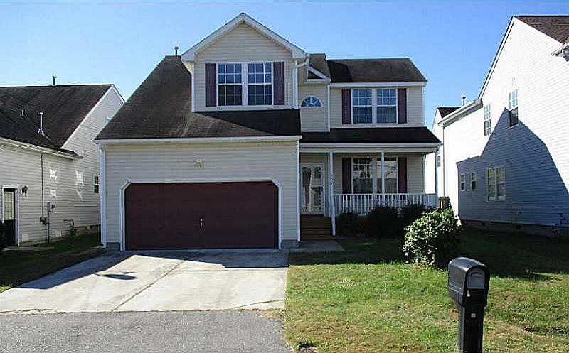 1st image of 303 Outlaw St