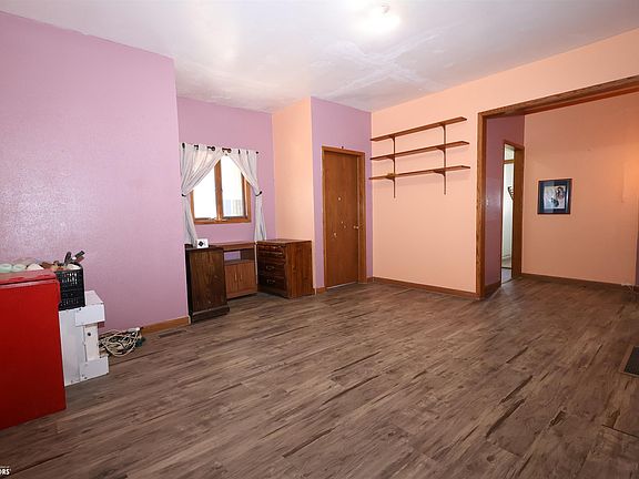 4th image of 603 E Church St