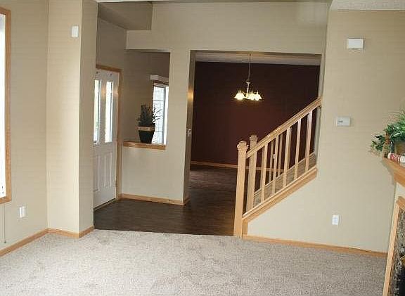 4th image of 1508 111th Drive NE