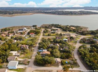 1722 Starfire, Canyon Lake, TX 78133