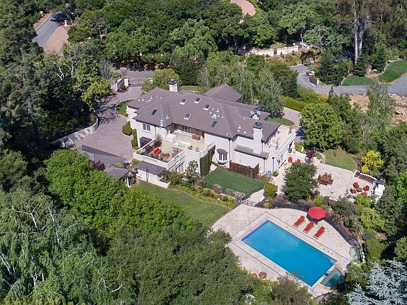 4th image of 489 Fletcher Dr