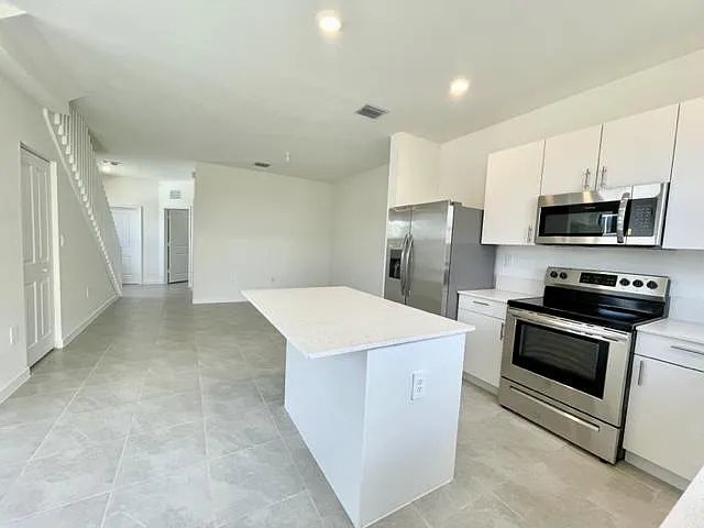 11719 SW 246th Ter — Photo 13