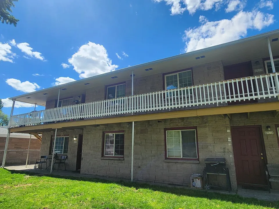 North Atlantic Street Apartments!