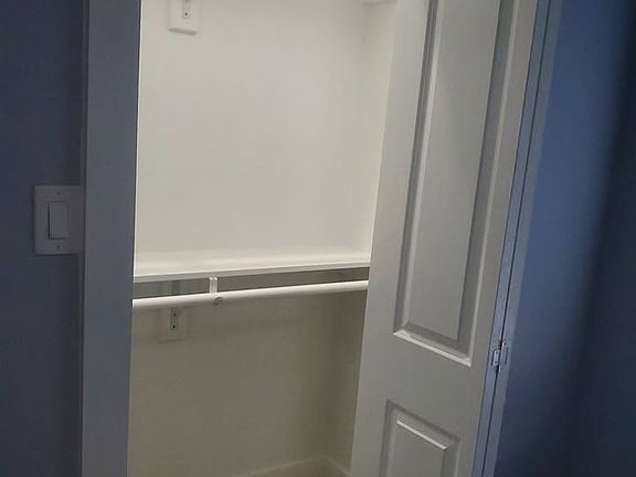 4th image of 2708 E Vickery Blvd #106