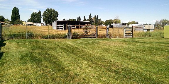 3rd image of 6739 N Derek Ln