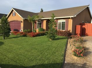 2526 N Antioch Ave, Fresno, CA 93722