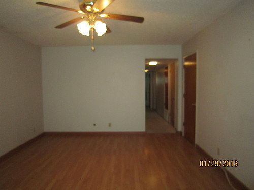 3rd image of 4924 Holyoke Way