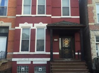 2735 W Warren Blvd, Chicago, IL 60612