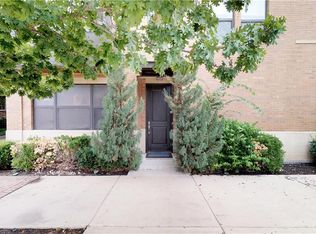 1138 S Adams St, Fort Worth, TX 76104