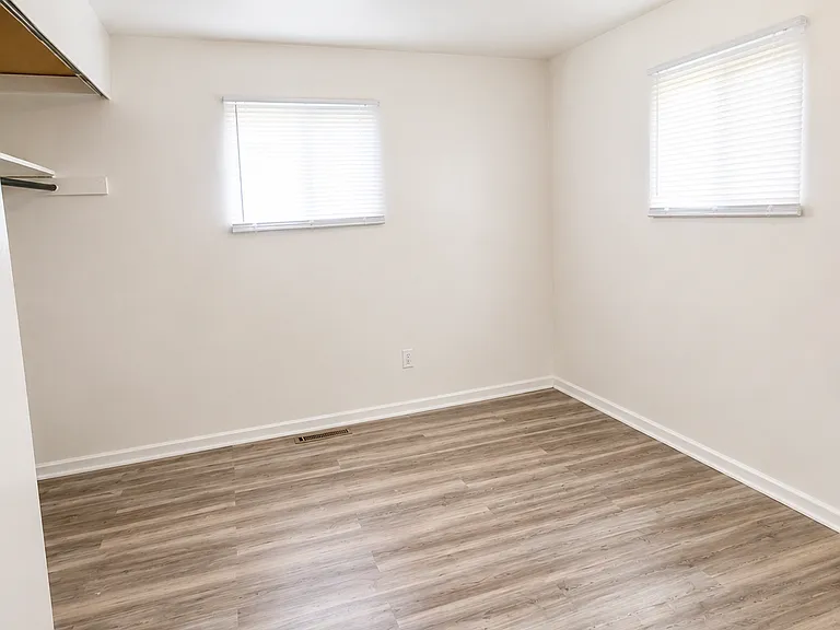 2818 Marshalltown Dr — Photo 7