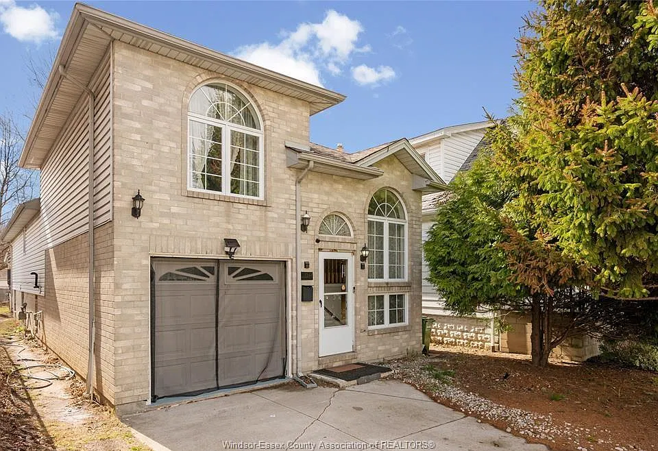 1537 Langlois Ave #LOWER