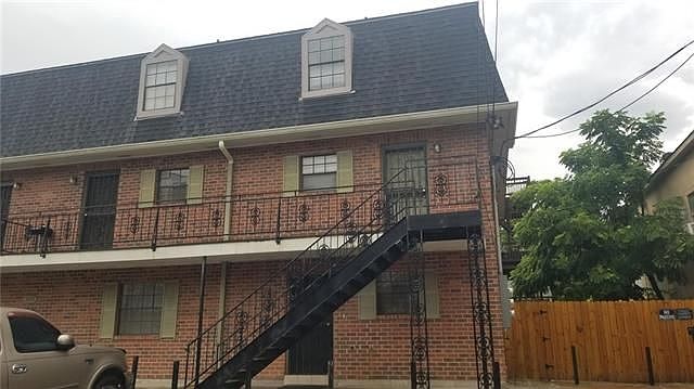 1st image of 2131 Carondelet St