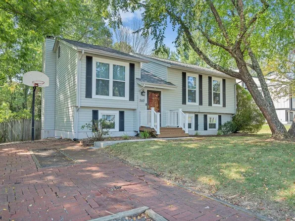 7117 Crosstimbers Trl, Roanoke, VA 24019