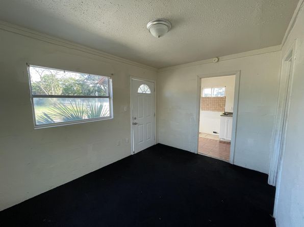 131 B St APT 1