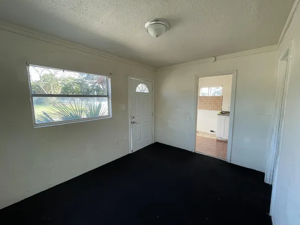131 B St APT 1, Lake Wales, FL 33853