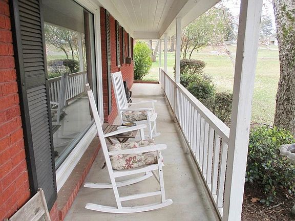 2nd image of 808 Harper Dr