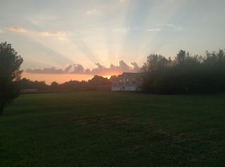 1543 E 496th Rd, Bolivar, MO 65613