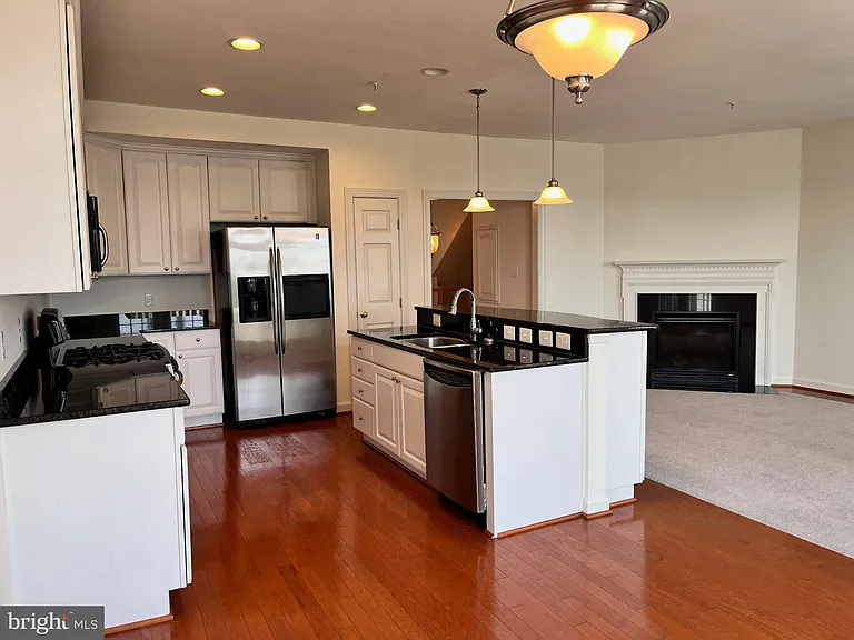 5605 Harrington Falls Ln #F — Photo 14