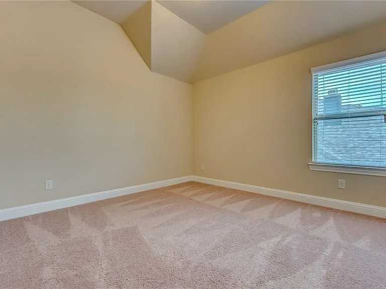 1428 Lauren Creek Ln — Photo 19