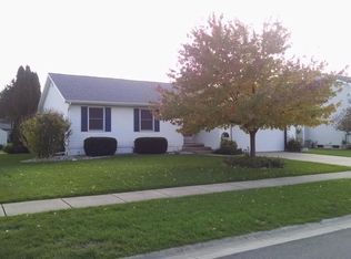 914 Waxen Way, Grand Ledge, MI 48837