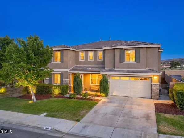 1242 Wellington Dr, Palmdale, CA 93551