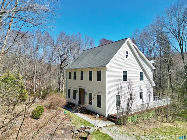 577 Lakeside Road, Southbury, CT 06488