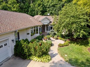 2857 Timberview Trl, Chaska, MN 55318